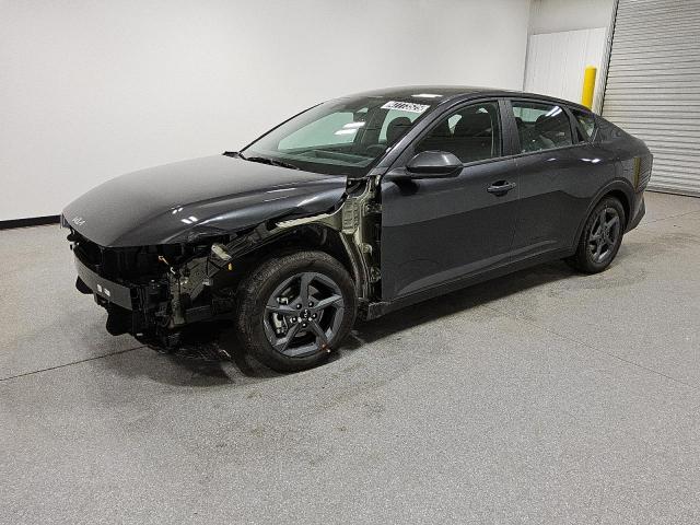  Salvage Kia K4 Lx