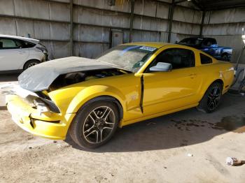  Salvage Ford Mustang