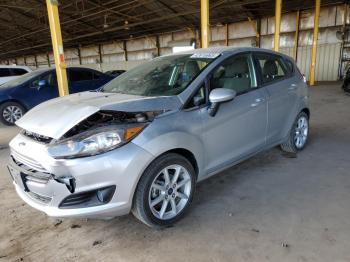  Salvage Ford Fiesta