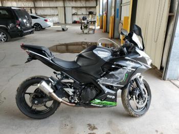  Salvage Kawasaki Ex400
