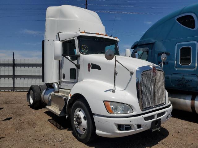  Salvage Kenworth T600