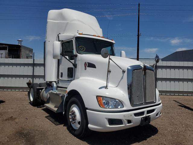 Salvage Kenworth T600