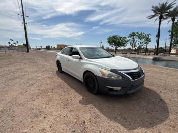 Salvage Nissan Altima