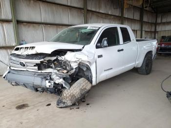 Salvage Toyota Tundra