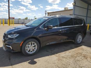  Salvage Chrysler Pacifica