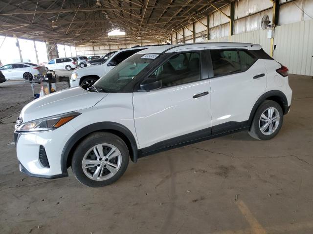  Salvage Nissan Kicks
