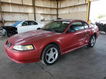  Salvage Ford Mustang
