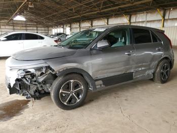  Salvage Kia Niro