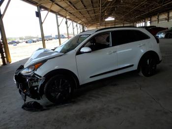  Salvage Kia Niro