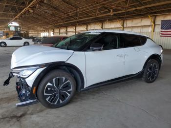  Salvage Kia EV6