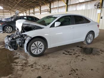  Salvage Volkswagen Jetta