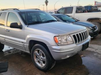 Salvage Jeep Grand Cherokee