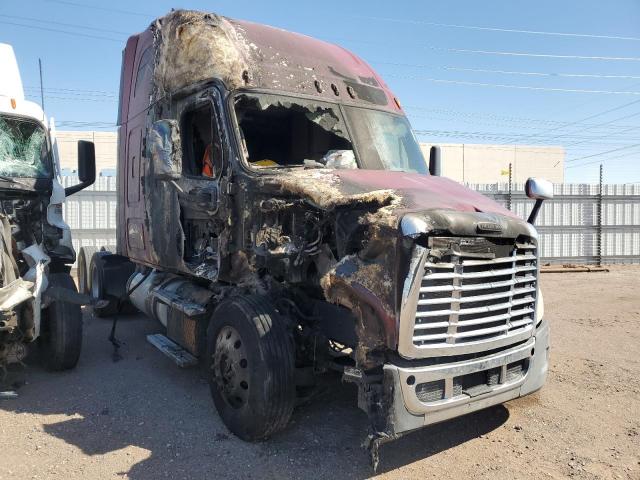 Salvage Freightliner Cascadia 1