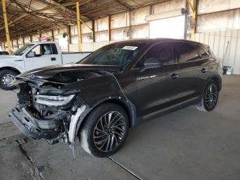 Salvage Lincoln Nautilus