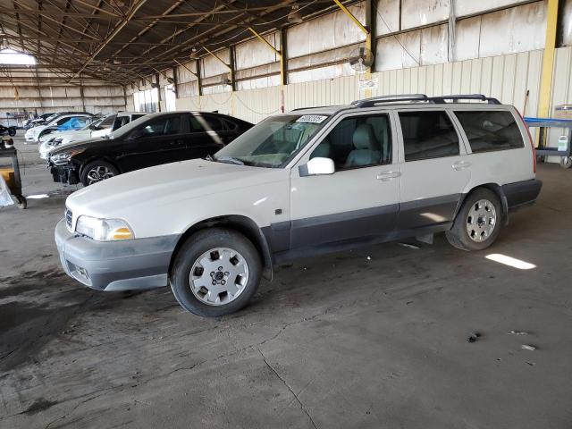  Salvage Volvo V70