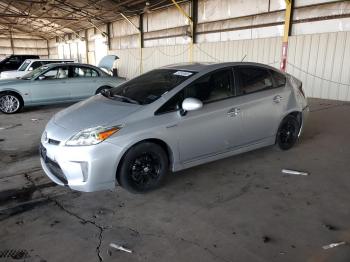  Salvage Toyota Prius
