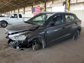  Salvage Nissan Kicks