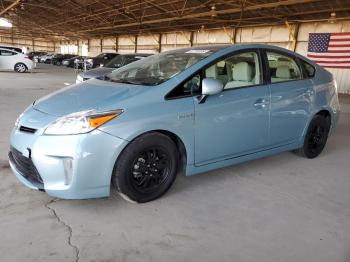  Salvage Toyota Prius