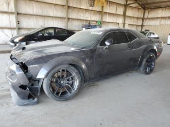  Salvage Dodge Challenger