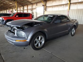  Salvage Ford Mustang