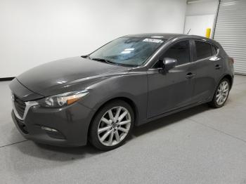  Salvage Mazda 3