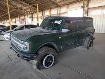  Salvage Ford Bronco