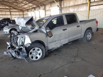  Salvage Nissan Titan