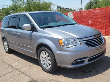  Salvage Chrysler Minivan