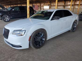 Salvage Chrysler 300