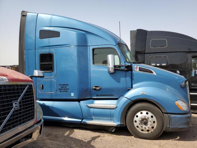  Salvage Kenworth Constructi
