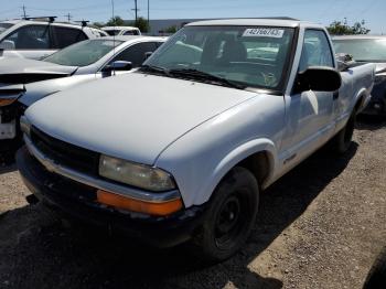  Salvage Chevrolet S-10