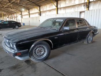  Salvage Jaguar XJ