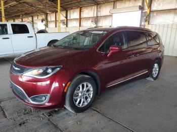  Salvage Chrysler Pacifica