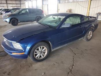  Salvage Ford Mustang
