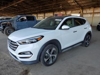  Salvage Hyundai TUCSON