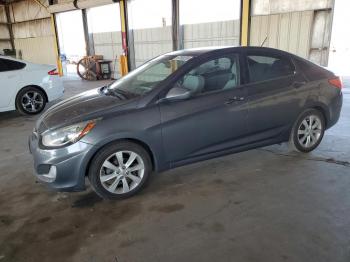  Salvage Hyundai ACCENT
