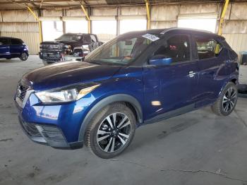  Salvage Nissan Kicks