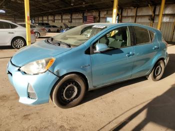  Salvage Toyota Prius