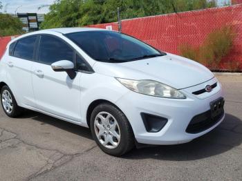  Salvage Ford Fiesta