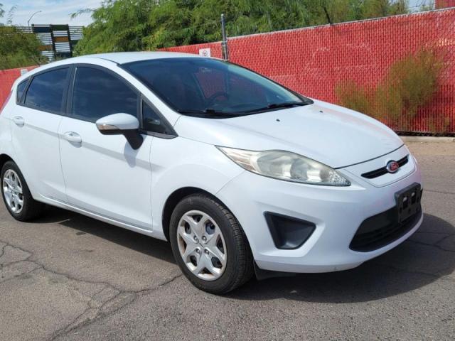  Salvage Ford Fiesta