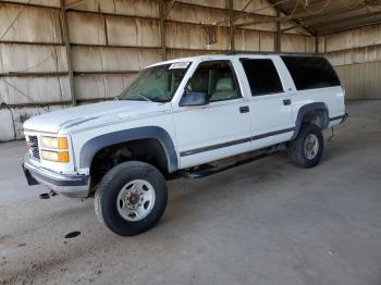  Salvage GMC Suburban