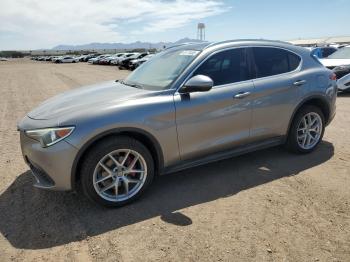  Salvage Alfa Romeo Stelvio