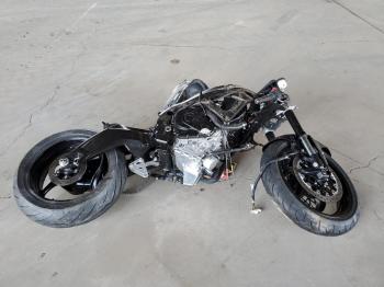  Salvage Suzuki Gsxr600