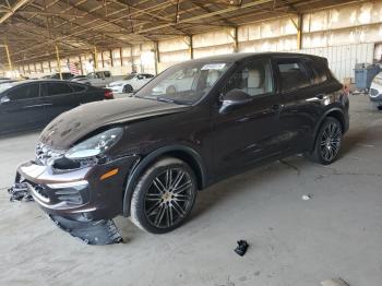  Salvage Porsche Cayenne