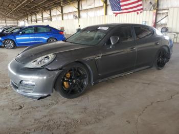  Salvage Porsche Panamera