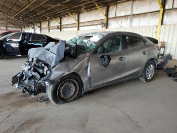  Salvage Mazda 3