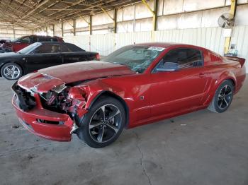  Salvage Ford Mustang