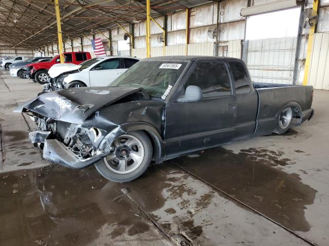  Salvage Chevrolet S-10