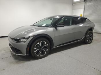  Salvage Kia EV6