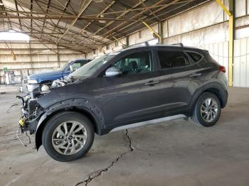  Salvage Hyundai TUCSON